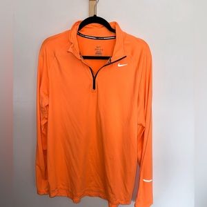 🏃‍♂️ Men’s NIKE Quarter Zip 🏃‍♂️